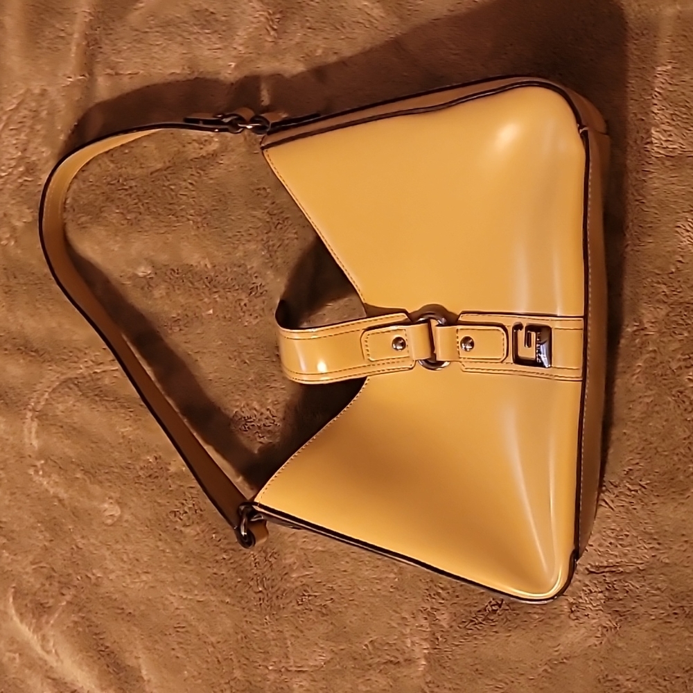 Guess purse